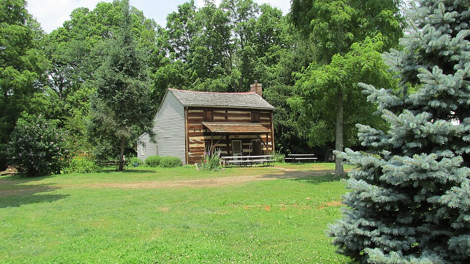 Photograph of Daniel Murphy Log House