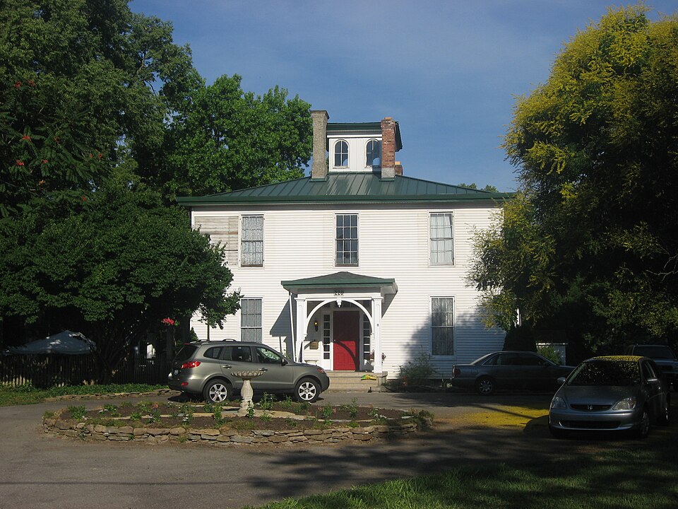 Photograph of Shield's Crossing