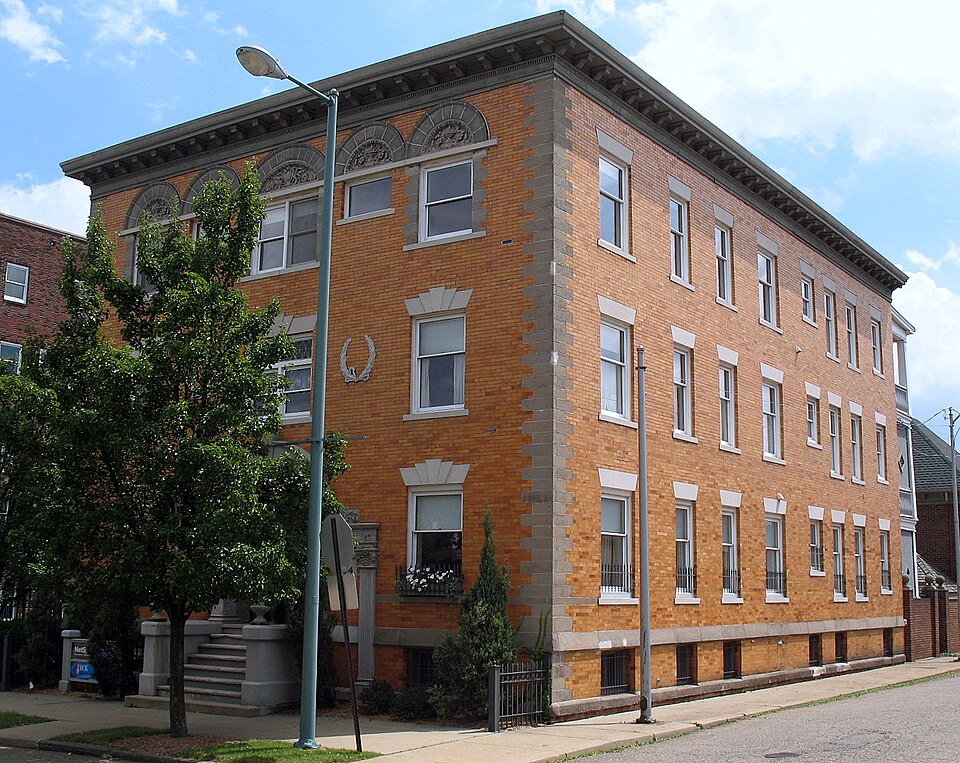 Photograph of August Schuffenecker Building