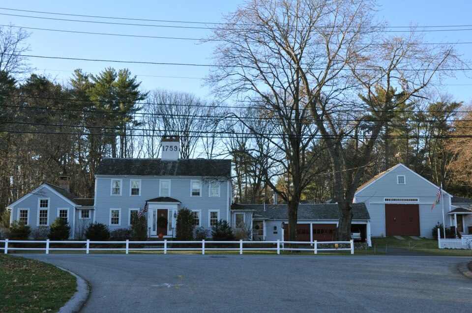 Photograph of Dascomb House