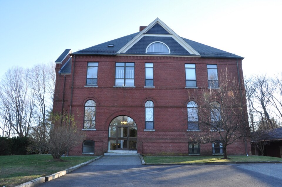 Photograph of Bradlee School