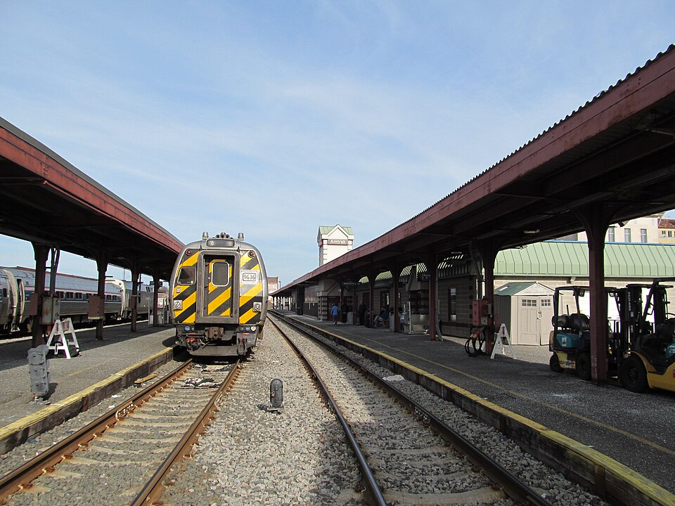 Photograph of Downtown Springfield Railroad District