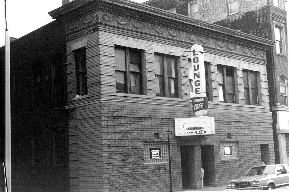 Photograph of Henking Hotel and Cafe