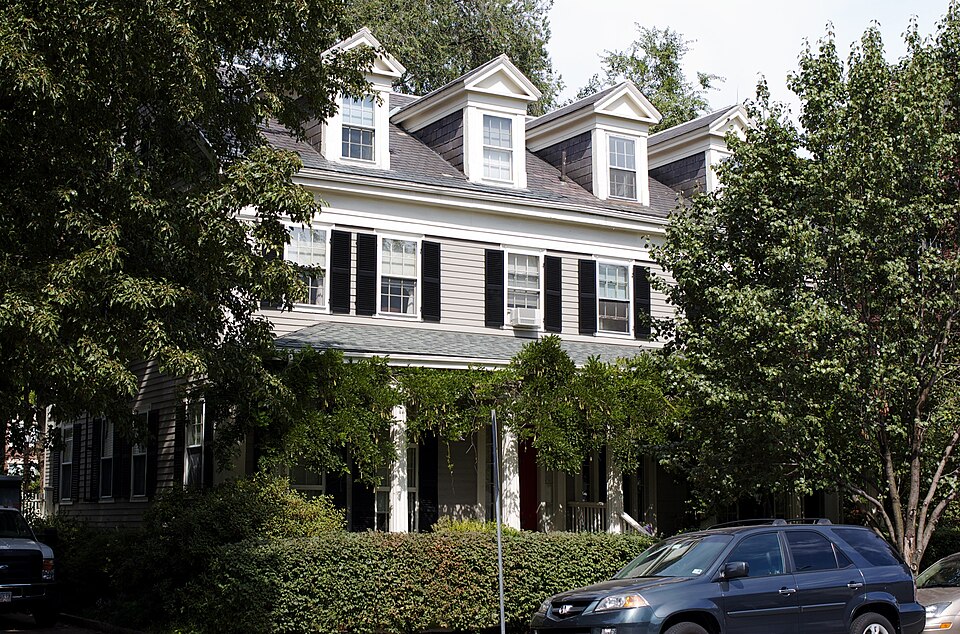 Photograph of Building at 1707-1709 Cambridge Street