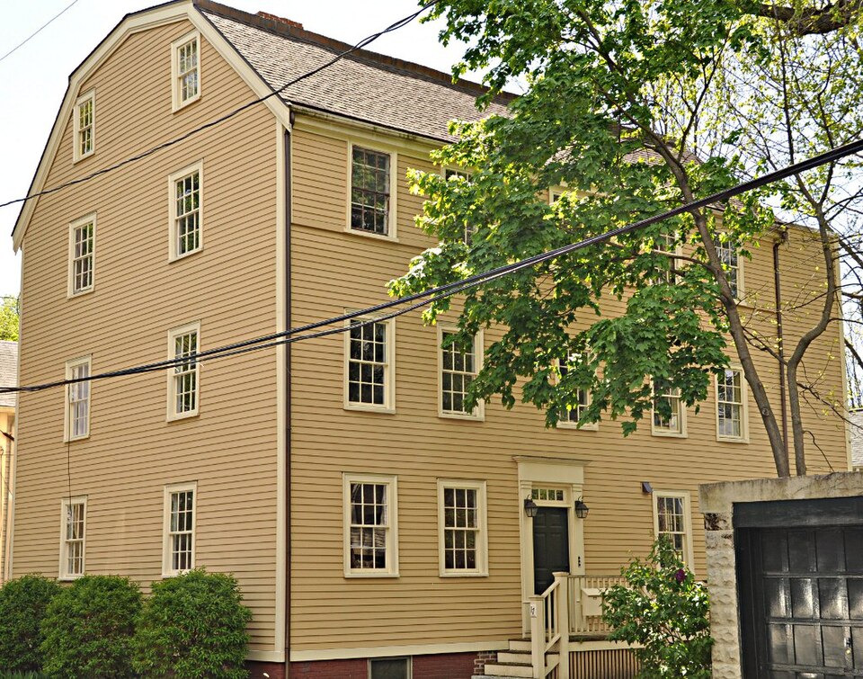 Photograph of Aaron Hill House