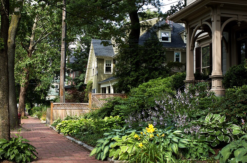 Photograph of Maple Avenue Historic District