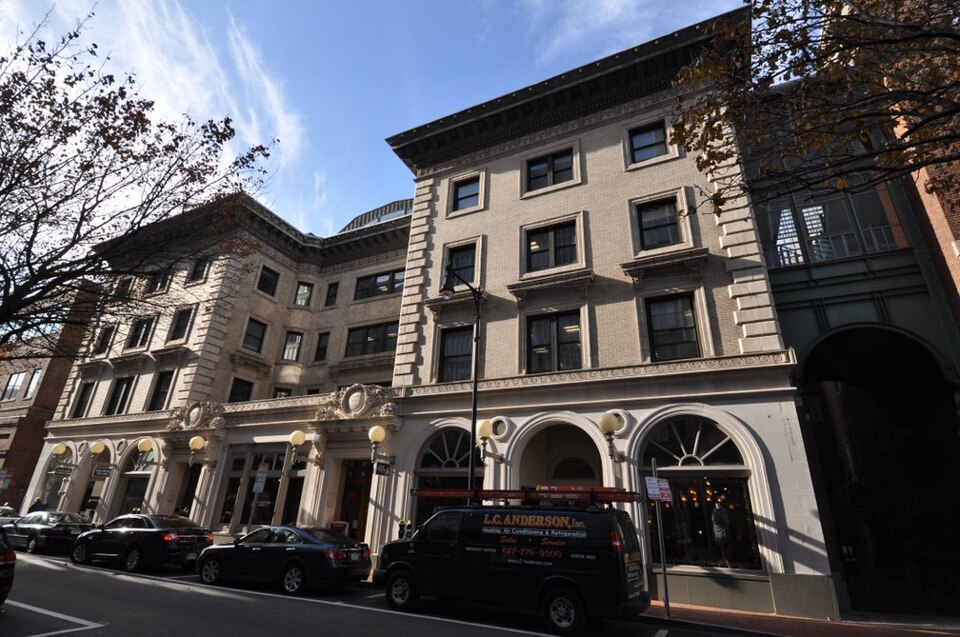 Photograph of Second Cambridge Savings Bank Building