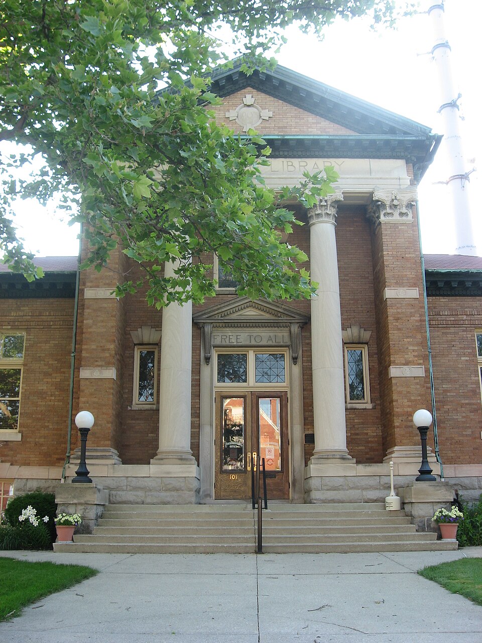 Photograph of Delaware Public Library