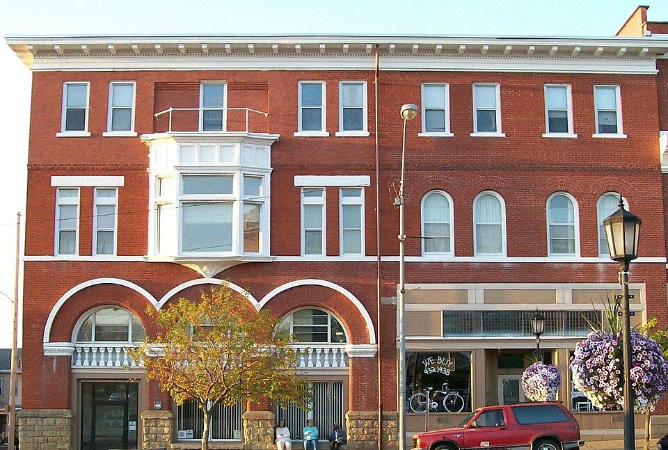 Photograph of Berwick Hotel