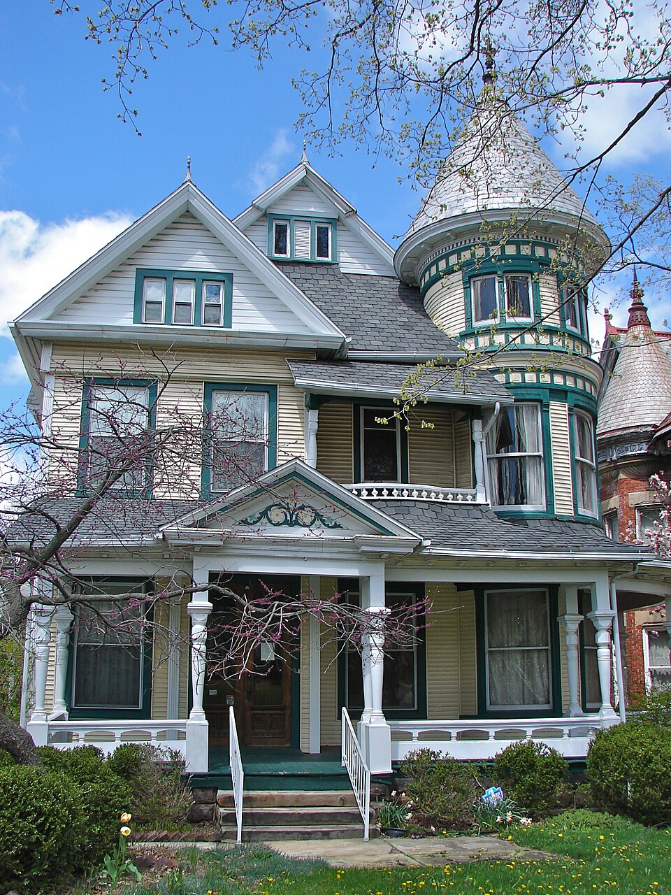 Photograph of Peter Bissman House