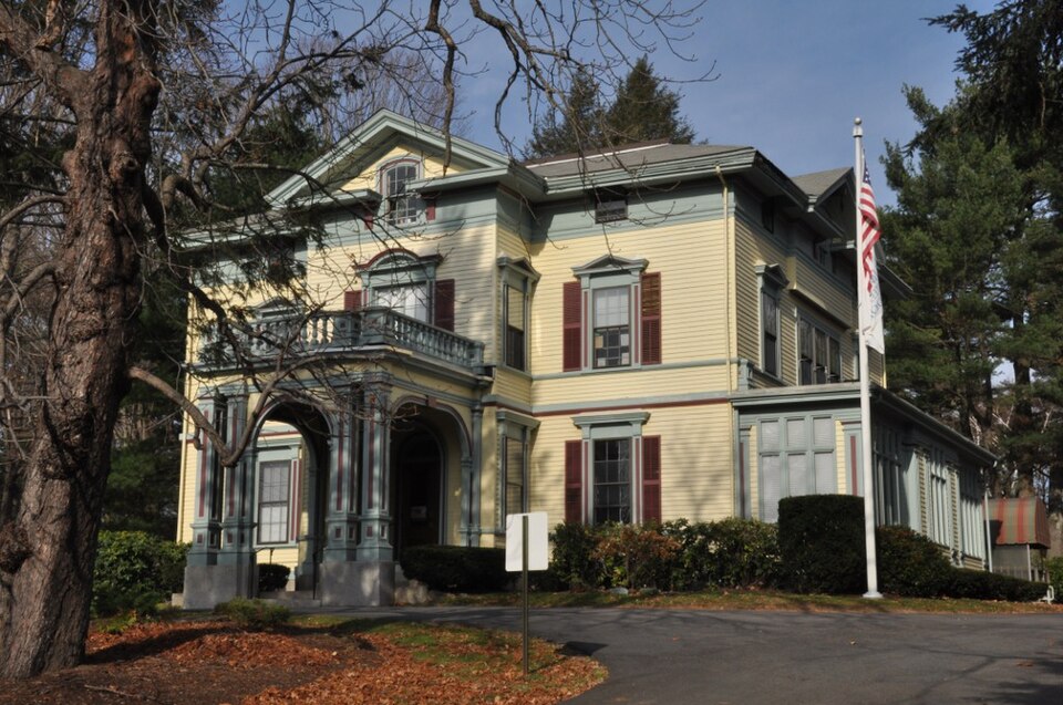 Photograph of Moses Ellis House