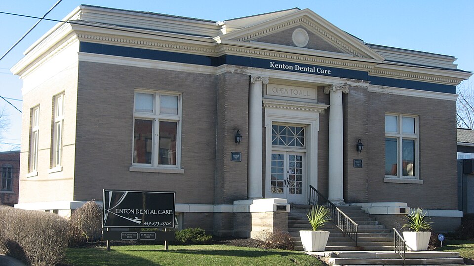Photograph of Kenton Public Library