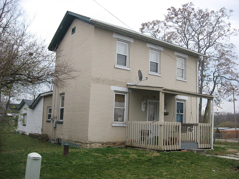 Photograph of Augspurger Paper Company Rowhouse 2