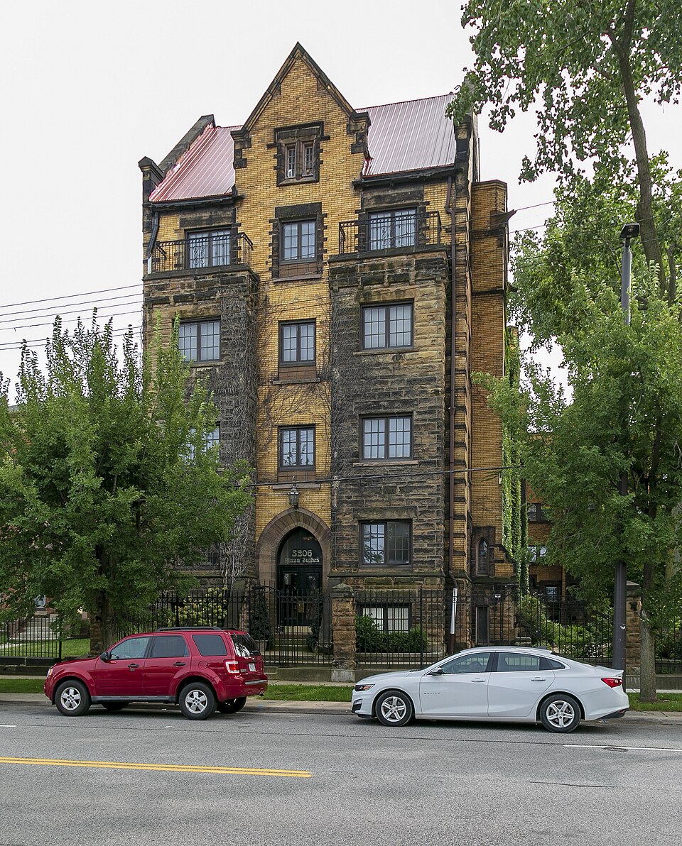 Photograph of Plaza Apartments