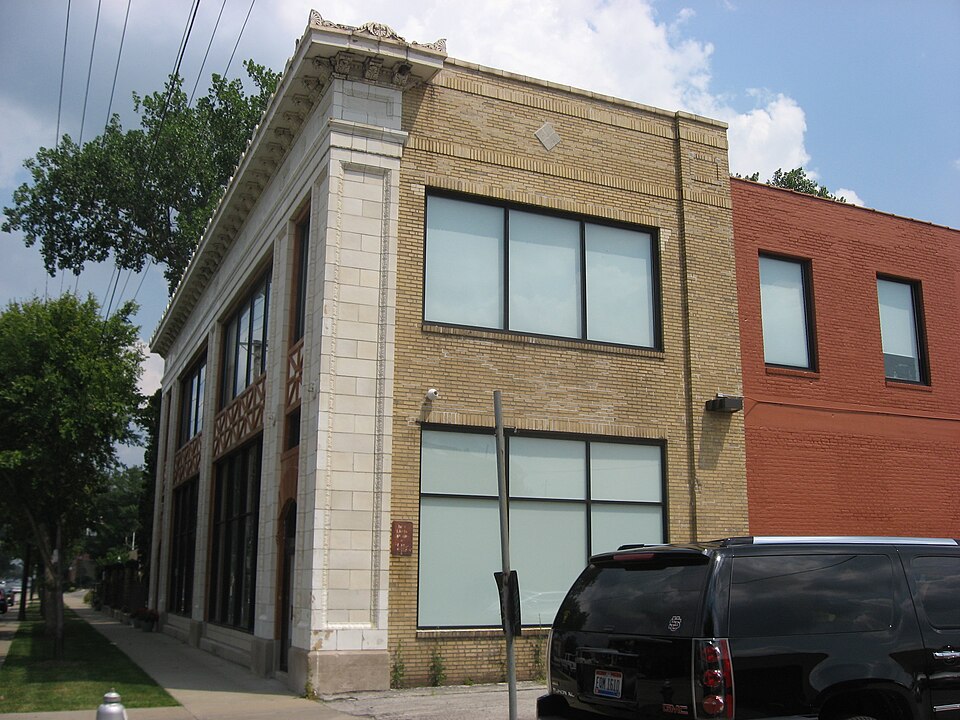 Photograph of Templar-Farrell Motor Sales Building