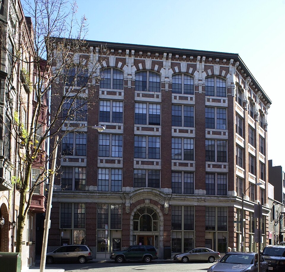 Photograph of Vermont Building