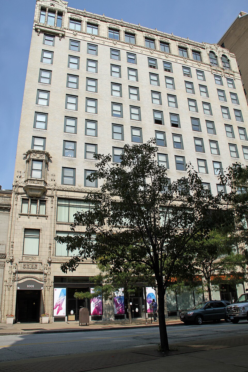 Photograph of Medical Centre Building