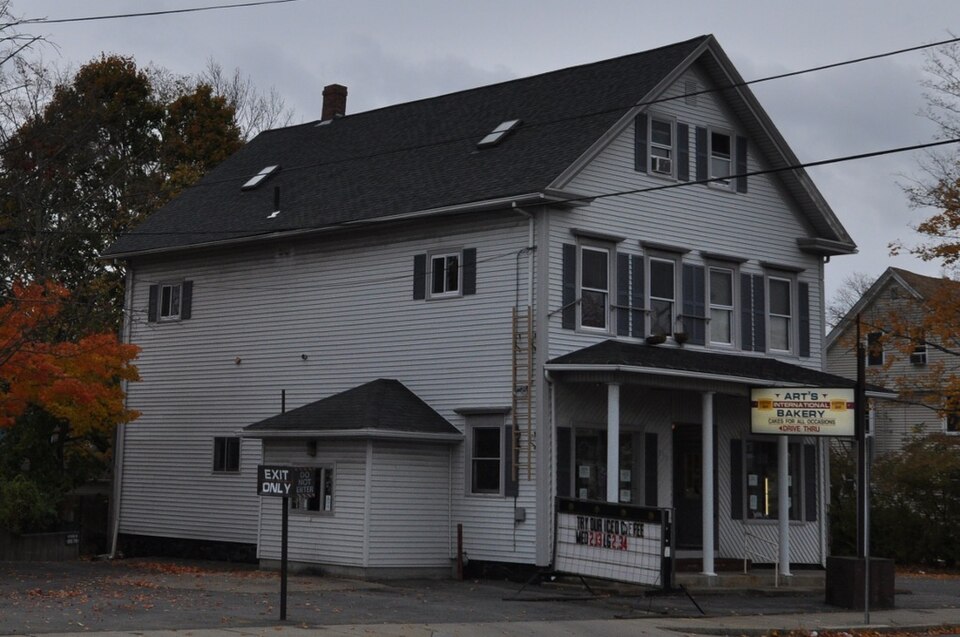 Photograph of H.B. Lothrop Store