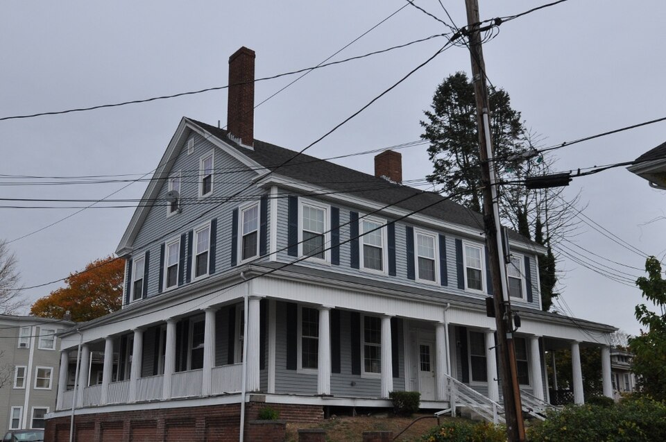 Photograph of Tisdale-Morse House