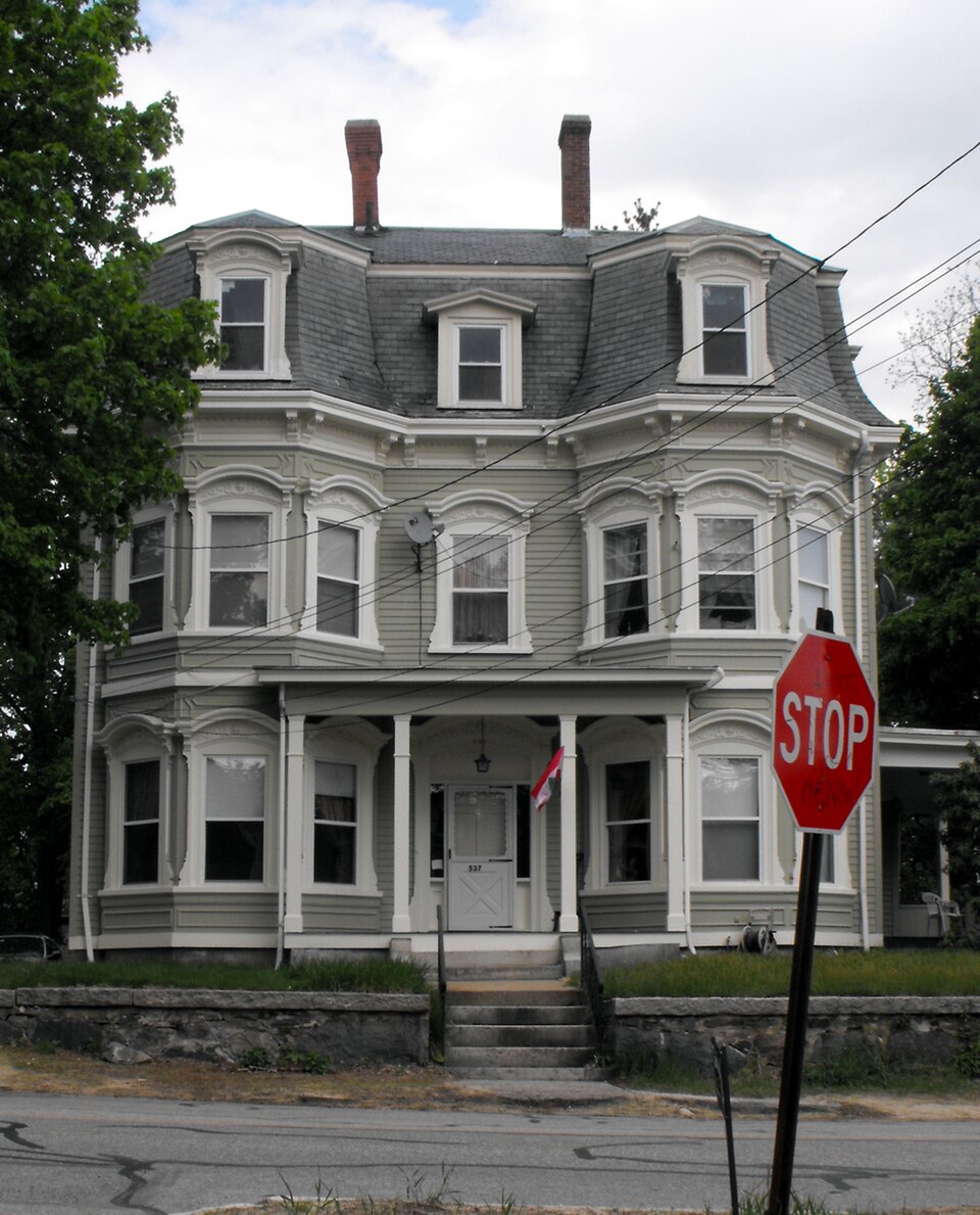 Photograph of J.E. Buswell House
