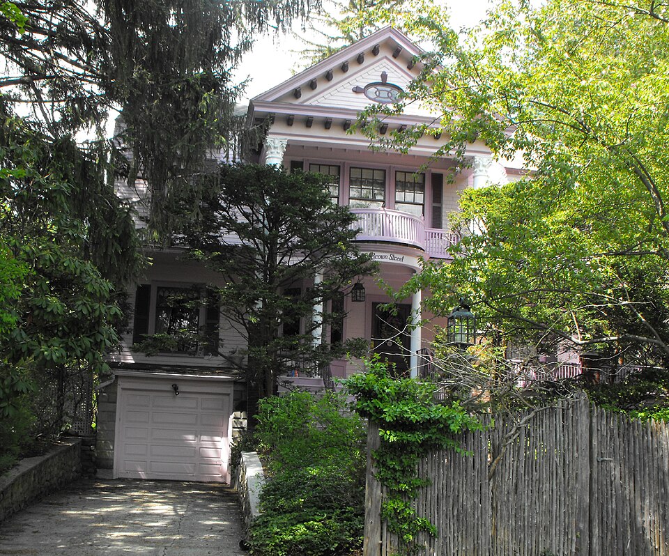Photograph of Urias Hardy House