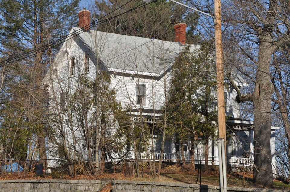 Photograph of Alden Batchelder House