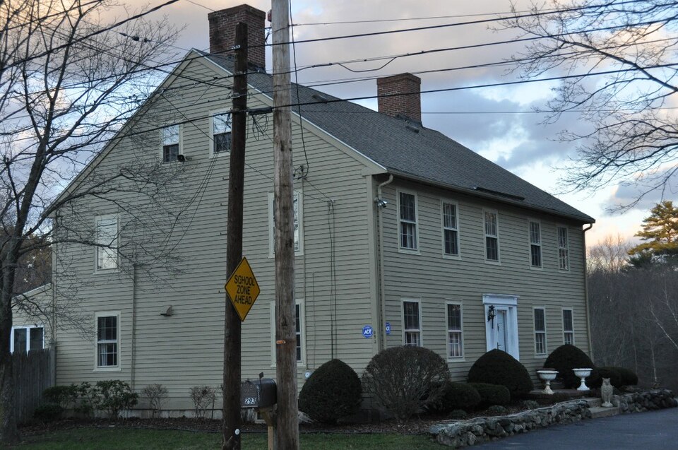 Photograph of Battell House