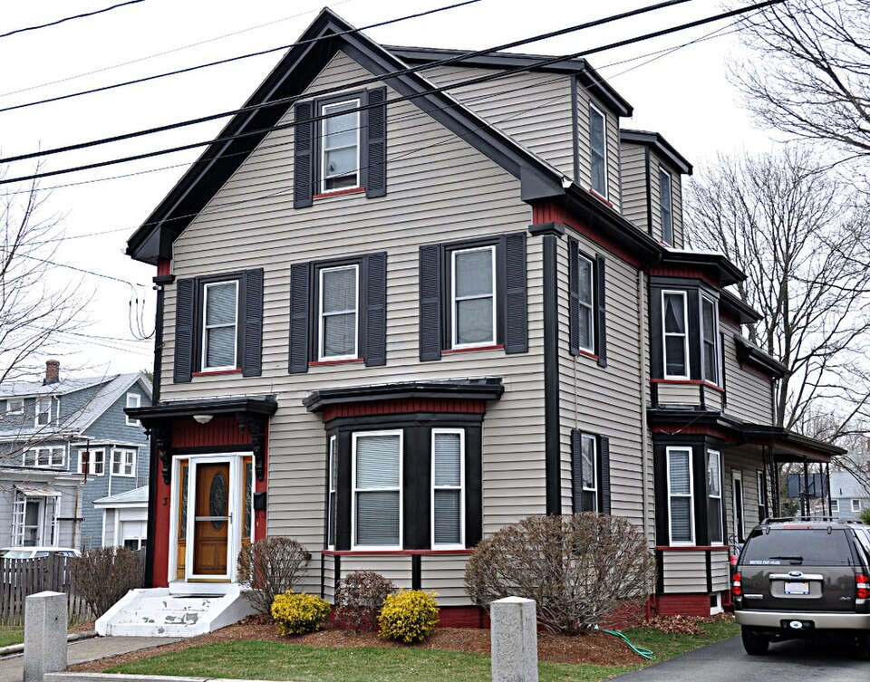 Photograph of Samuel Chamberlain House