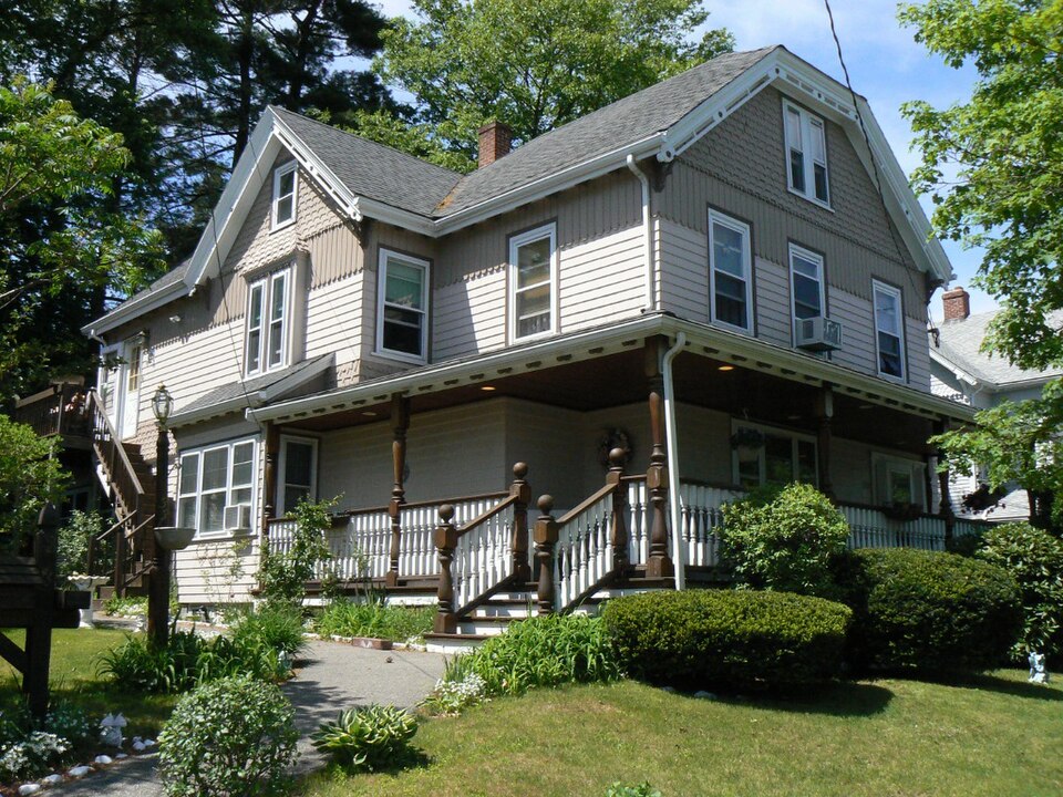 Photograph of Newton Lamson House