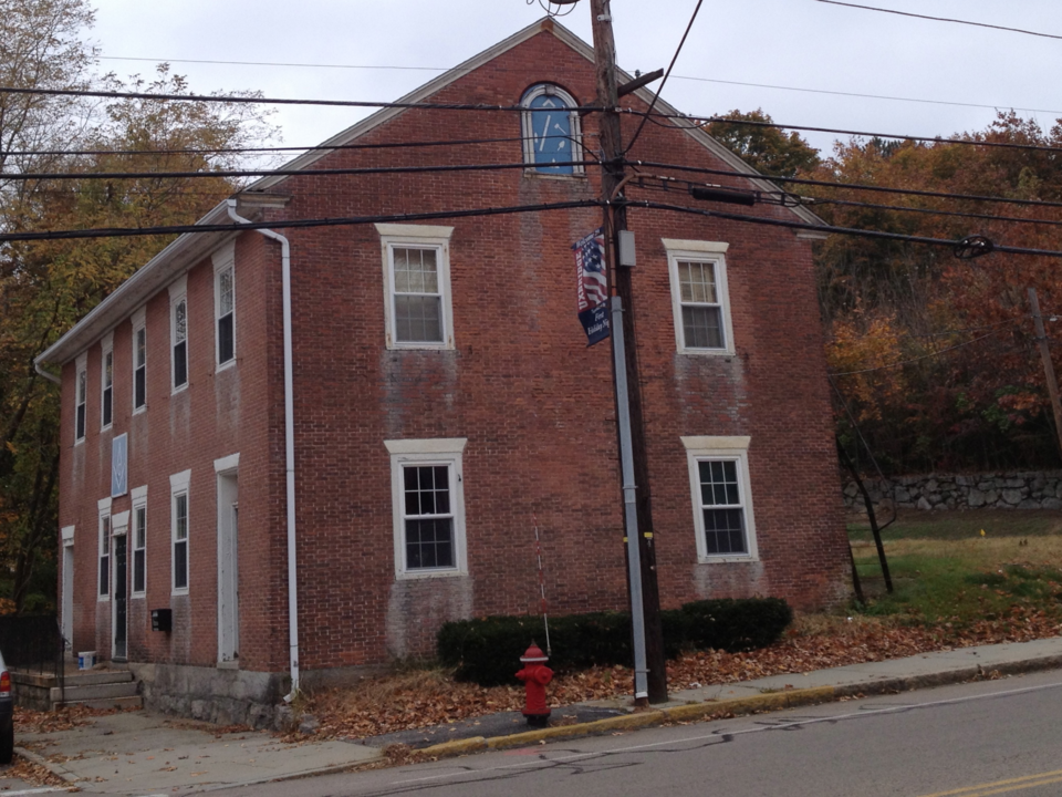 Photograph of Uxbridge Common District