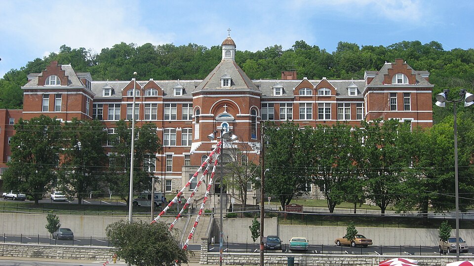 Photograph of St. Francis Hospital