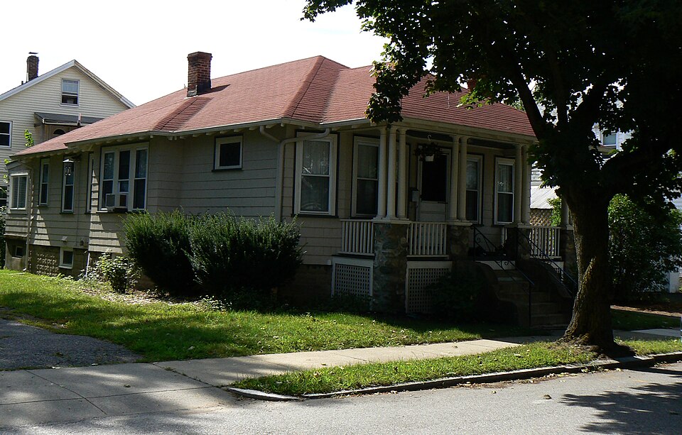 Photograph of Alfred E. Robindreau House