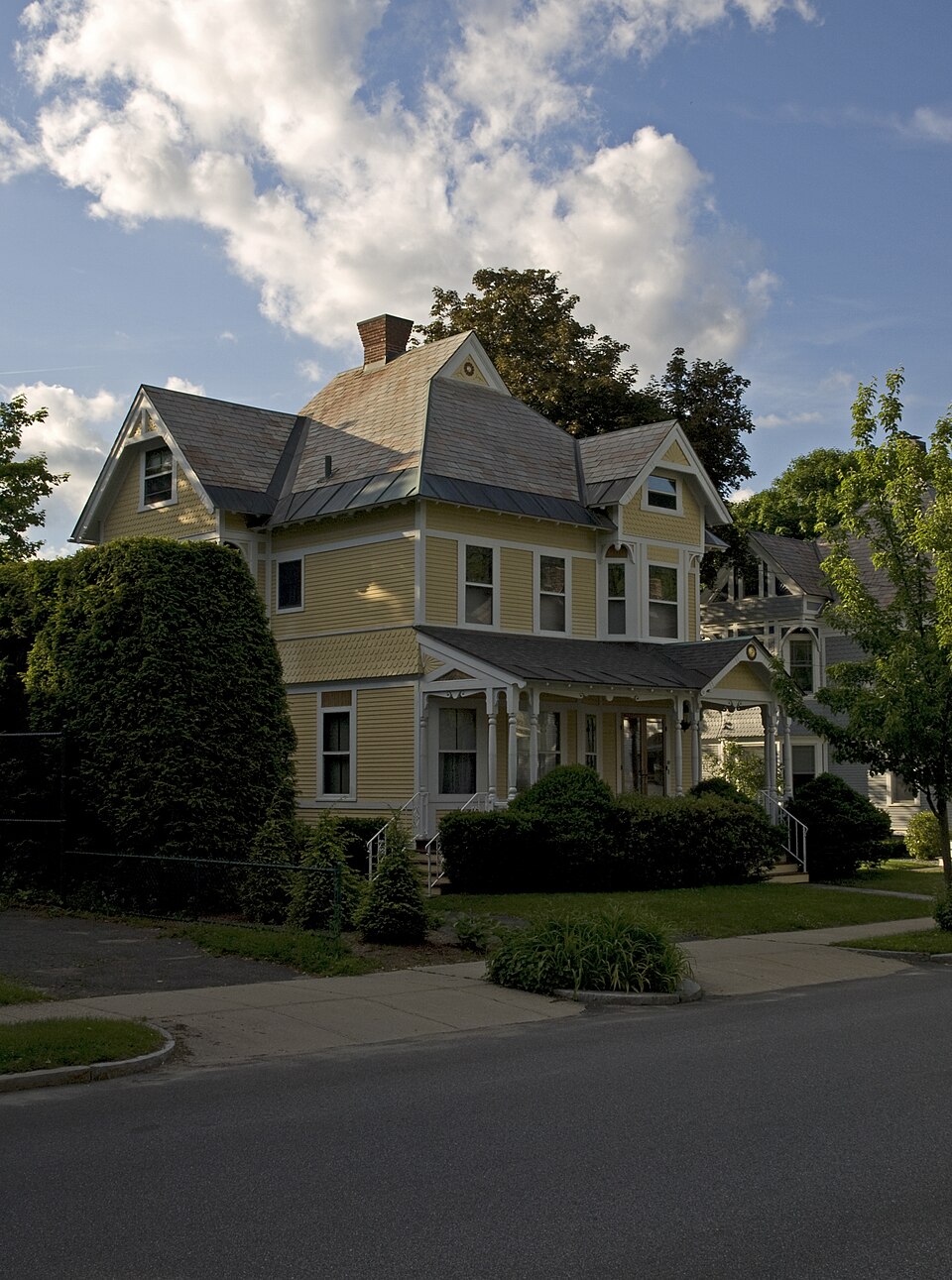 Photograph of Summer Street Historic District