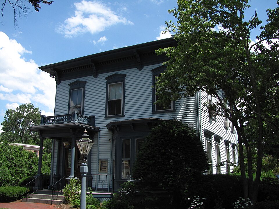 Photograph of Plimpton-Winter House