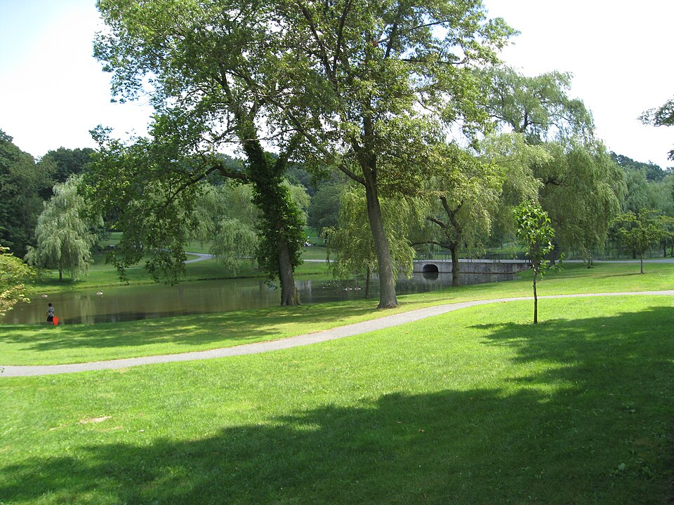 Photograph of Larz Anderson Park