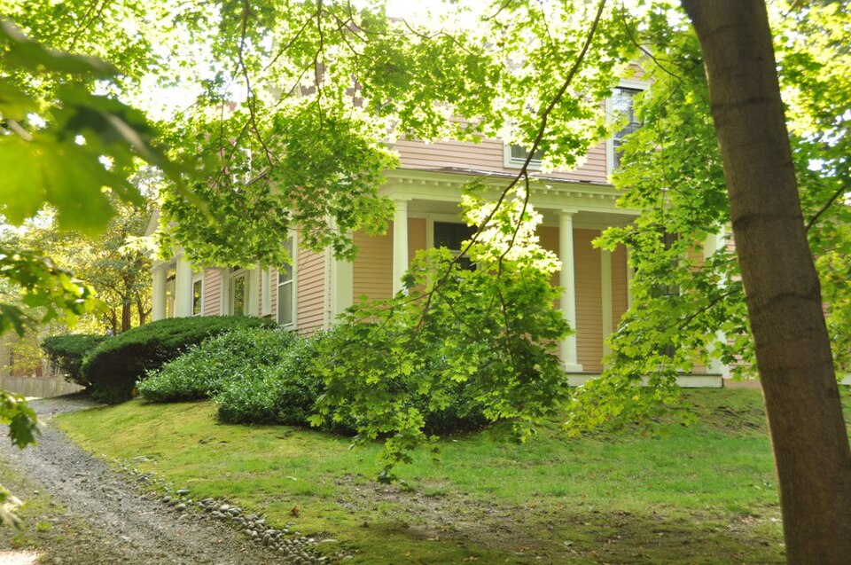 Photograph of Gen. Simon Elliot House