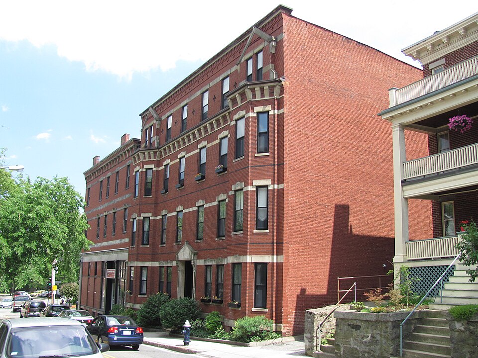 Photograph of Hotel Kempsford