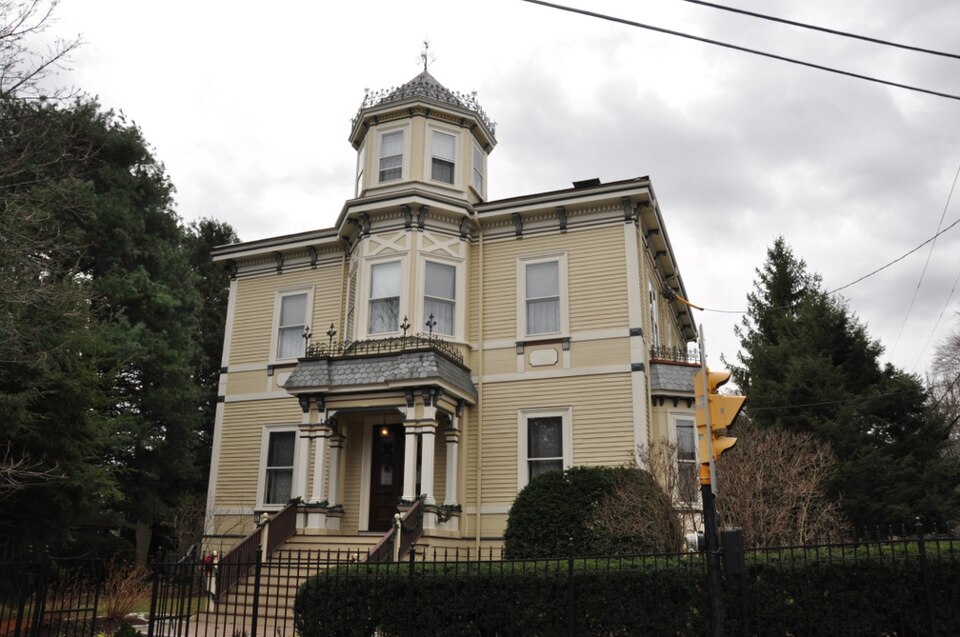 Photograph of James H. Standish House