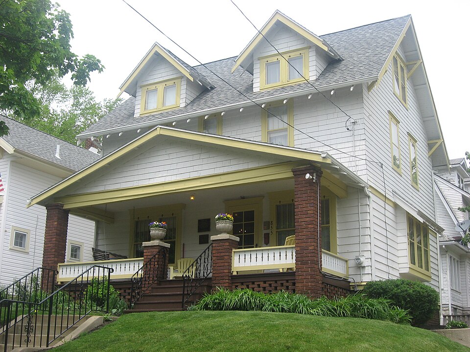 Photograph of Dr. Robert Smith House