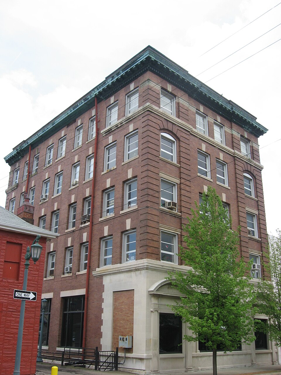 Photograph of Potters Savings and Loan