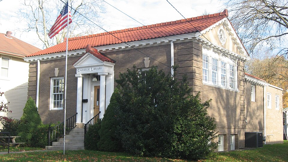 Photograph of Middleport Public Library