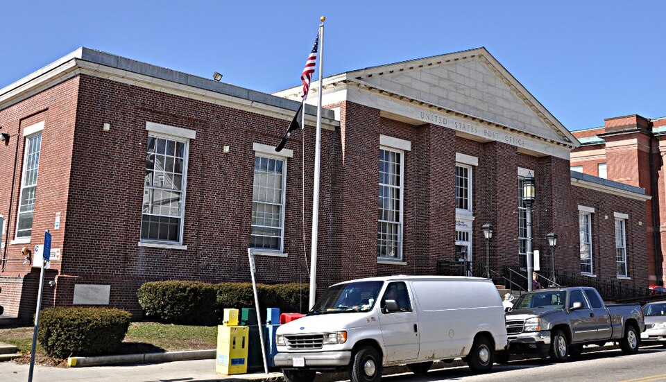 Photograph of United States Post Office-Medford Main