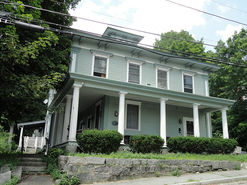 Photograph of Brown-Maynard House