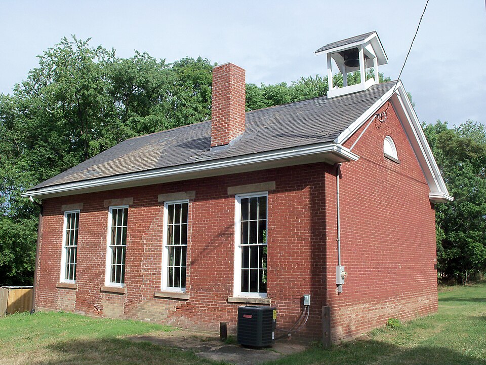 Photograph of Independent School District No. 2 Building