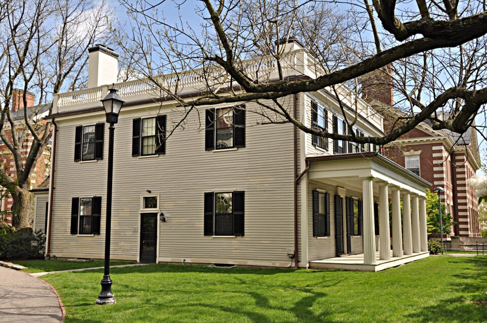 Photograph of Dana-Palmer House