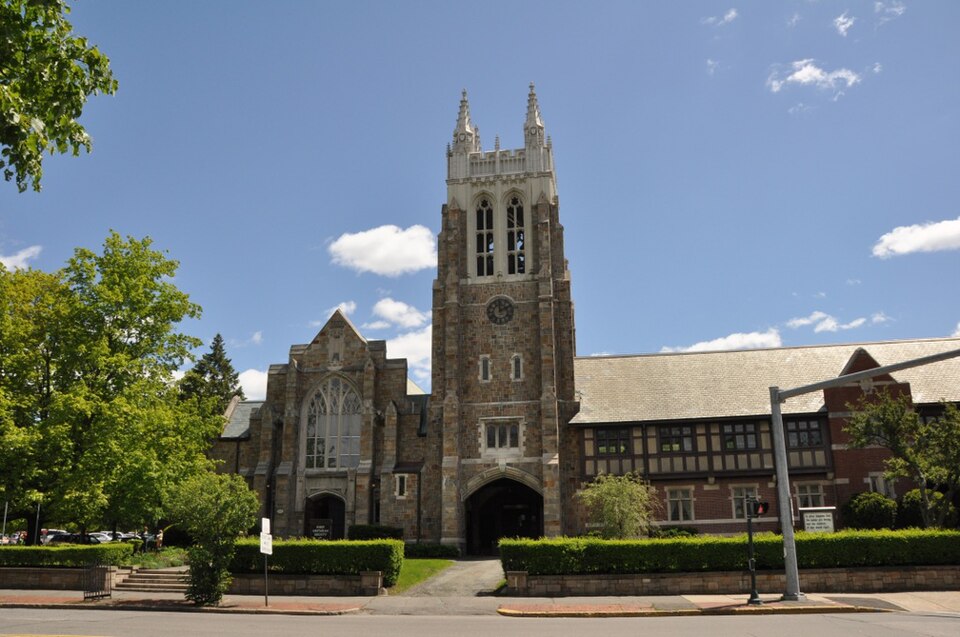 Photograph of First Unitarian Society in Newton