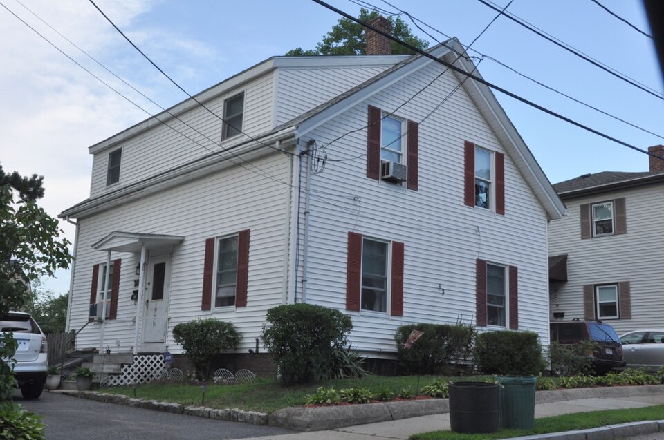 Photograph of House at 81-83 Gardner Street