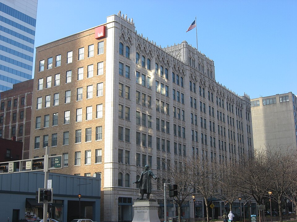 Photograph of Doctors' Building