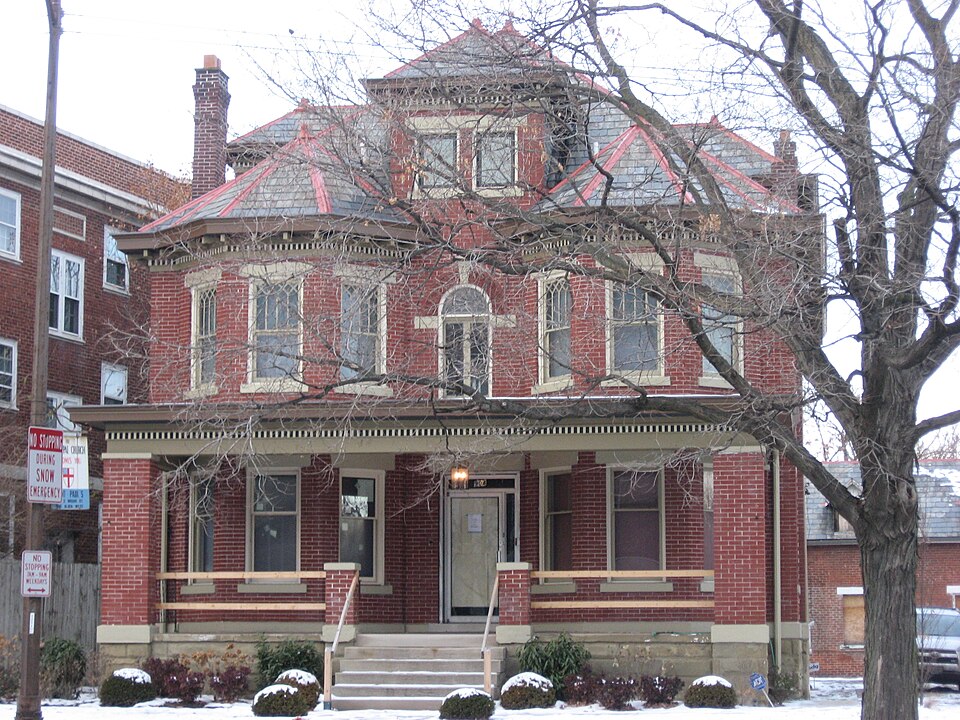 Photograph of Erwin W. Schueller House