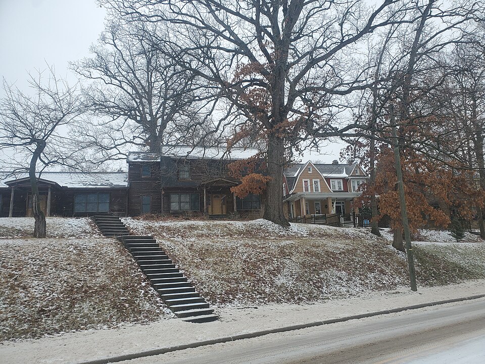 Photograph of East High Street Historic District